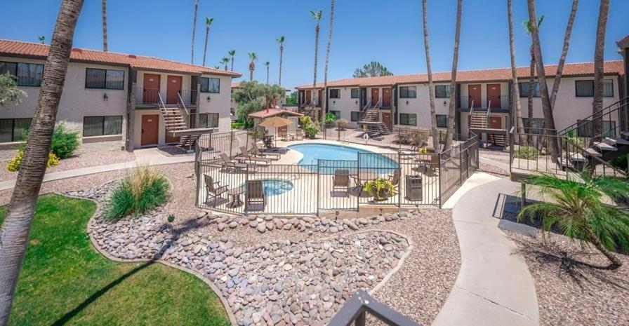 Apartment 207 Fully Furnished 1br Suite-prime Location Scottsdale